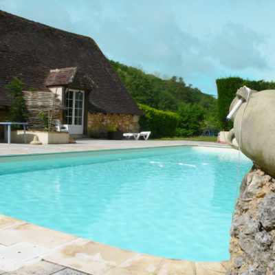 Piscine et gîtes